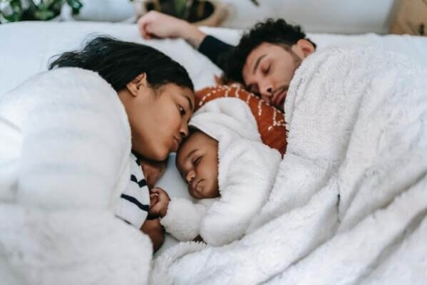 Retour à la maison avec bébé : comment s’organiser