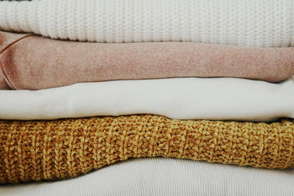 Recycler ses vieux vêtements : 6 conseils + récompense